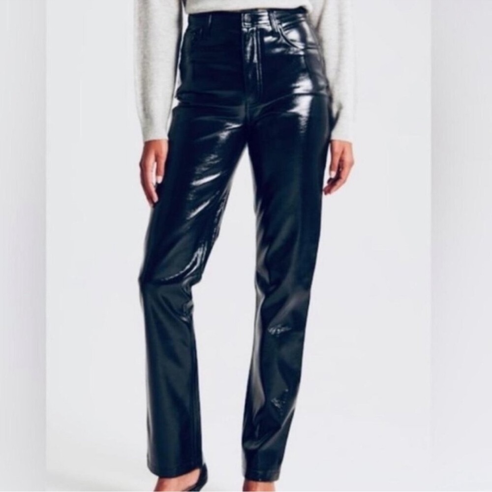 NWT Abercrombie&Fitch Curve Love The 90’s Straight Ultra HR Vegan Leather Size28